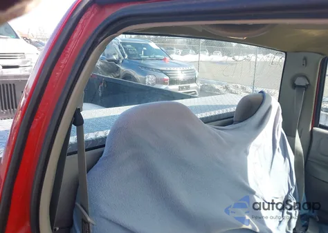 1997 Chevrolet S-10 Fleetside z USA, uszkodzony, nr VIN 1GCCS14X6VK157063